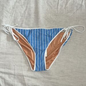 J. Crew String hipster bikini bottom in stripe blue white size Large